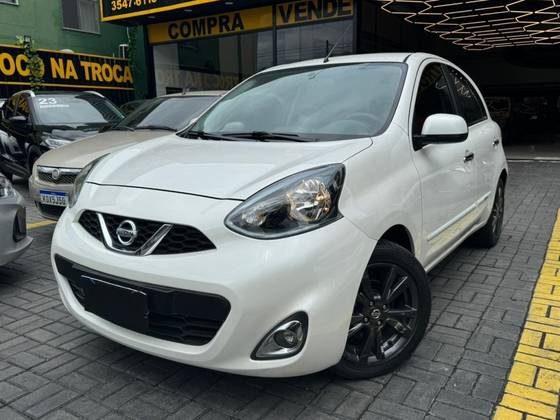 NISSAN MARCH 1.6 SL 16V FLEXSTART 4P XTRONIC NISSAN MARCH 1.6 SL 16V FLEXSTART 4P XTRONIC